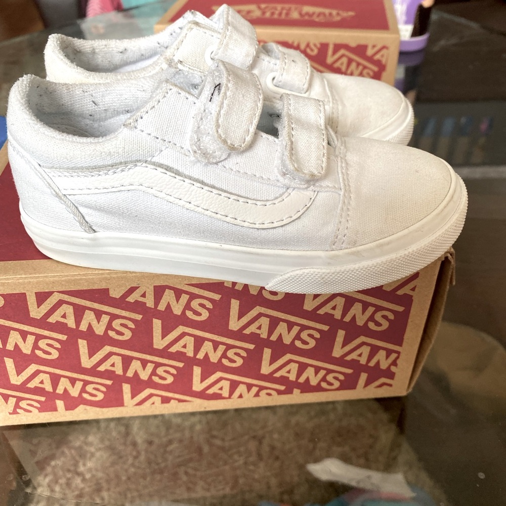 Girls vans size 9